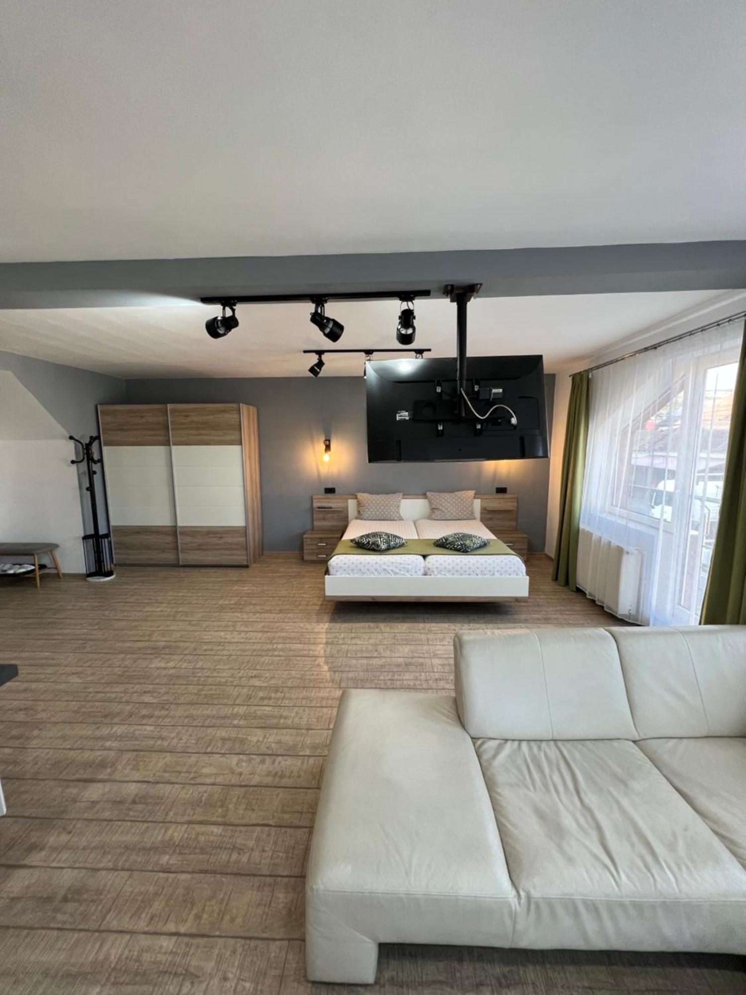 Bruno Apartment